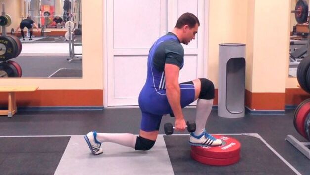 Exercise Lunges with Dumbbells, increase male potency